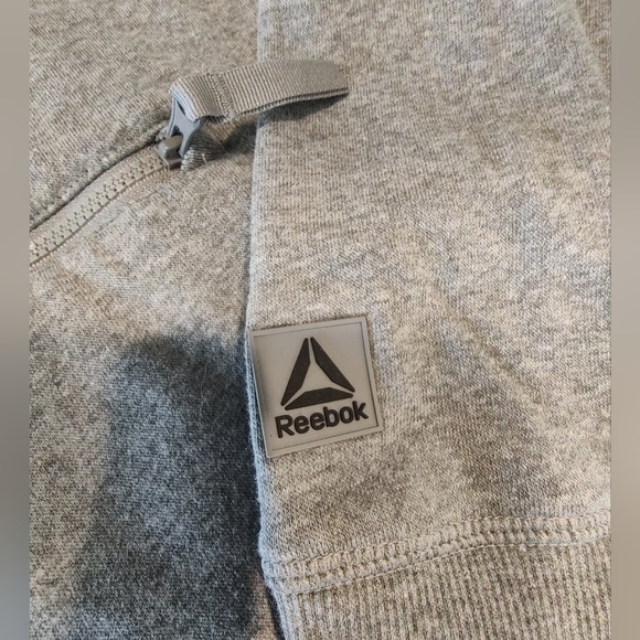Reebok flint gray hoodie new. Size Large. - Picture 10 of 12